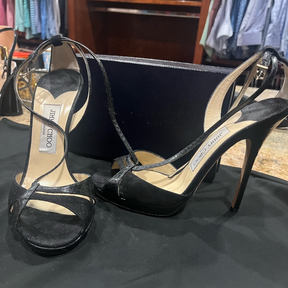 Black Jimmy Choo heels 38